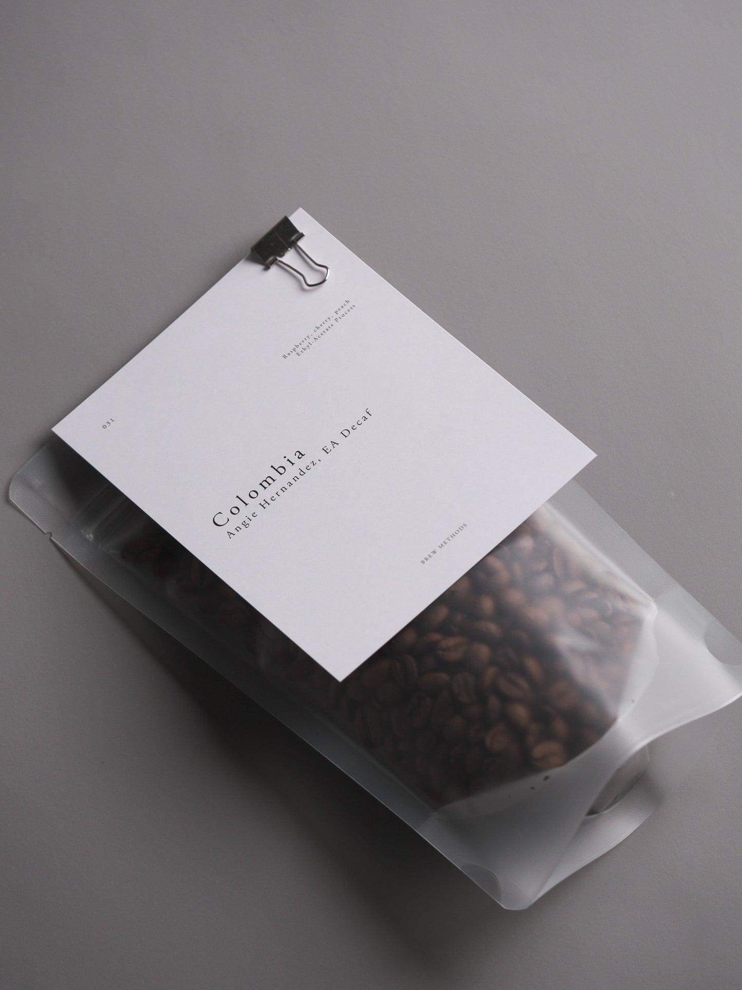 Colombia - Angie Hernandez / EA Decaf / Typica