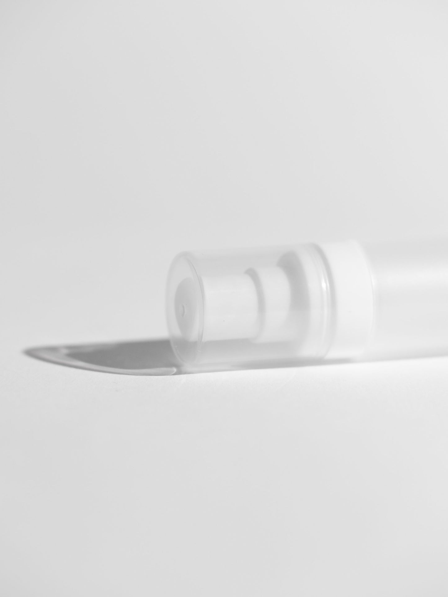 RDT Spray Bottle - Frost White