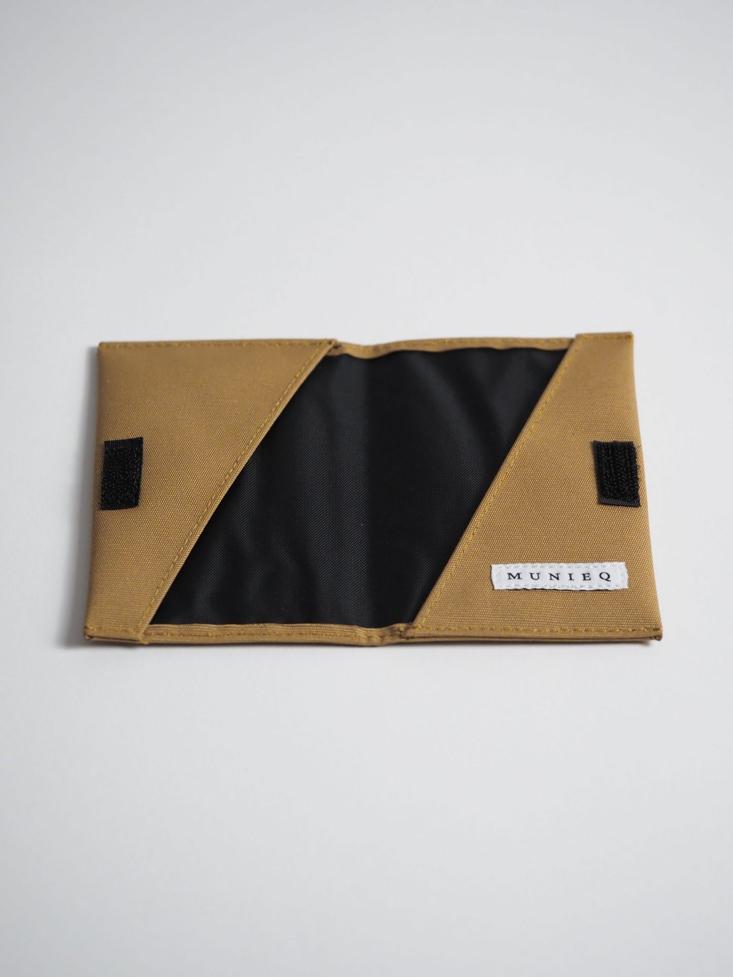 Munieq Canvas Pouch