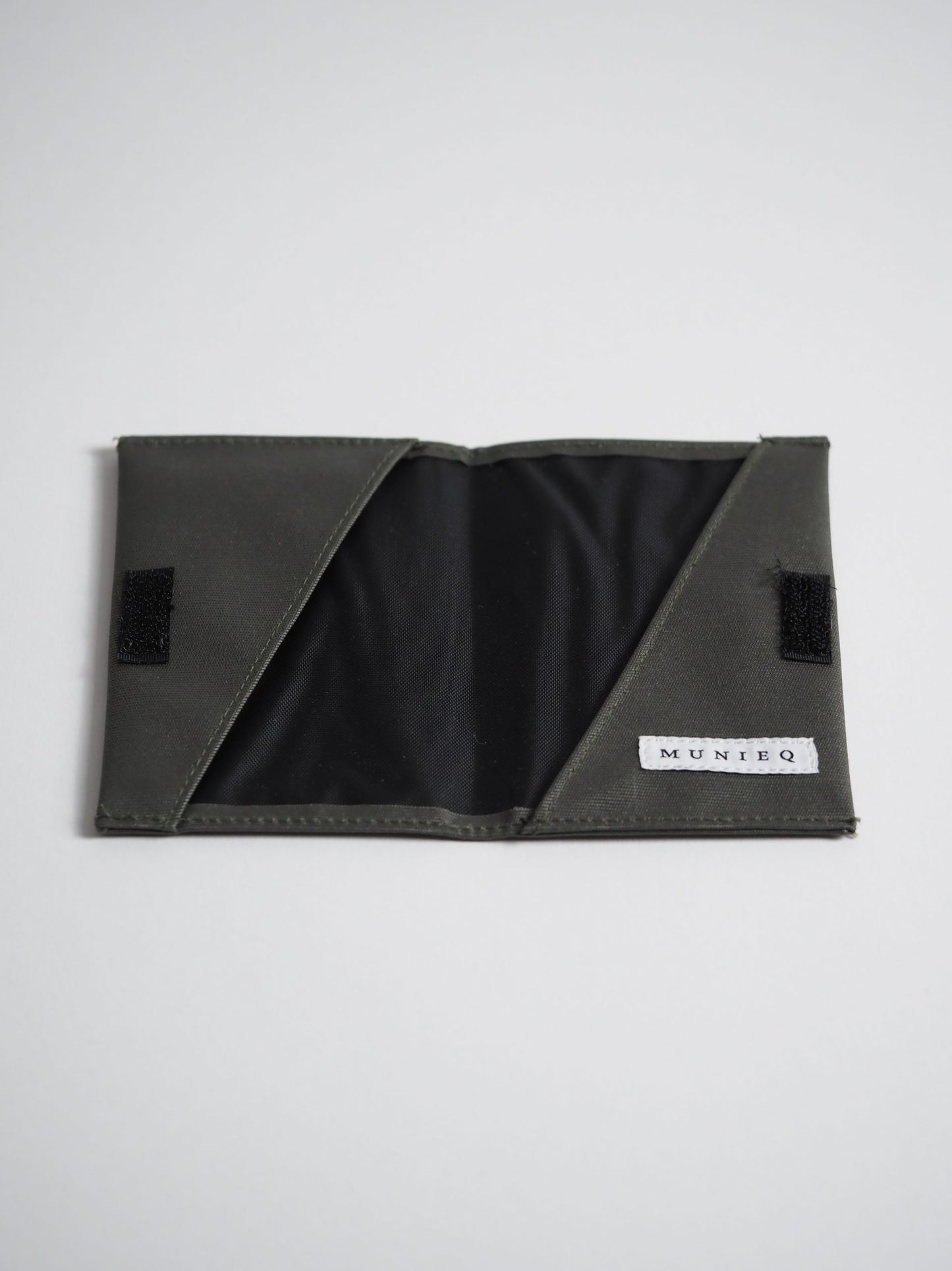 Munieq Canvas Pouch